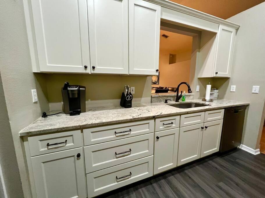 Вилла Tampa Getaway Pool House Экстерьер фото