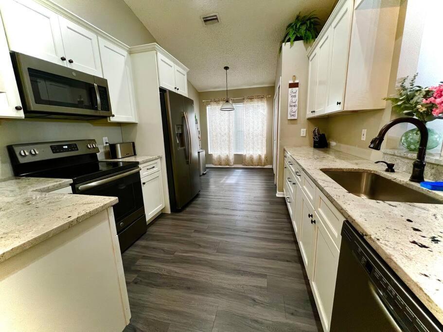 Вилла Tampa Getaway Pool House Экстерьер фото